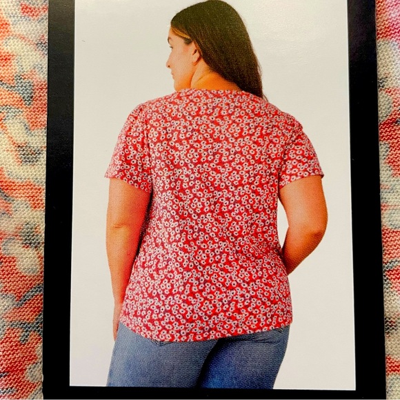 NWT Lucky T-shirt L - Picture 2 of 5